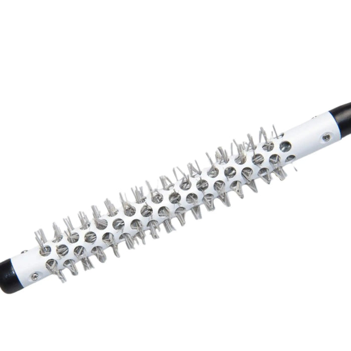 Black and white Diane thermal round brush bristles on a white background