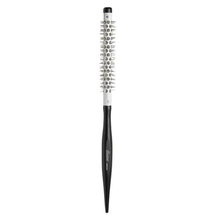 Black and white diane thermal round brush on white background