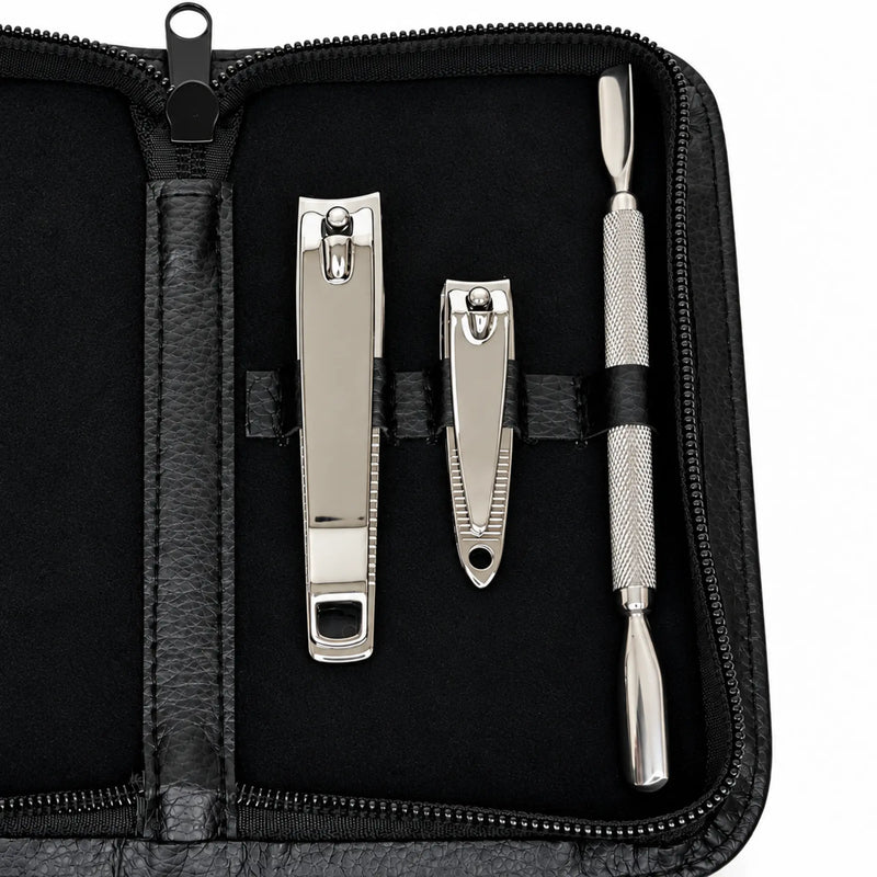 Diane DMANKIT toenail clipper, nail clipper, and two-sided cuticle pusher inside the carrying case