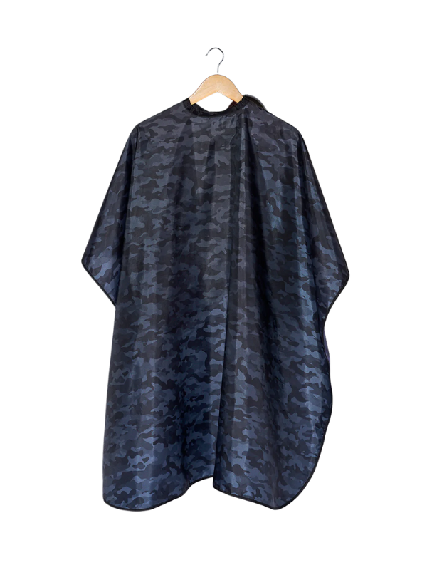 Fromm-Premium-Camo-Barber-Cape-Black