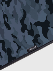 Fromm-Premium-Camo-Barber-Cape-Black